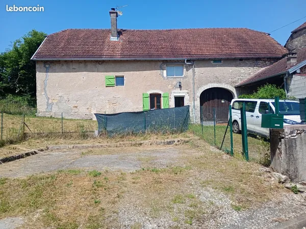 A FEDRY (HAUTE-SAÔNE) 70120 9 Rue du Fournil, Une maison à usage d'habitation