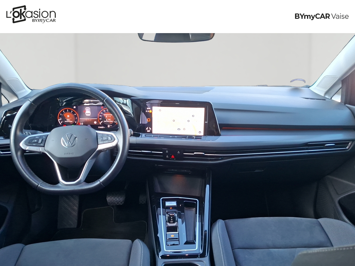 Volkswagen Golf 1.5 eTSI OPF 150 DSG7 — photo 9