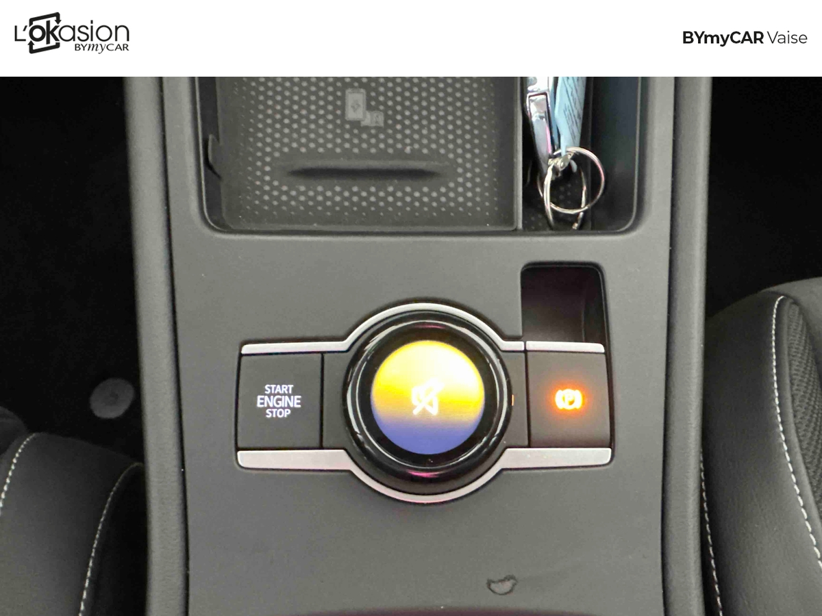 Volkswagen T-Roc 1.5 eTSI Hybrid 150 ch DSG7 — photo 16
