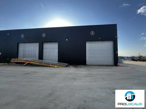 Local d'activité 1520 m²