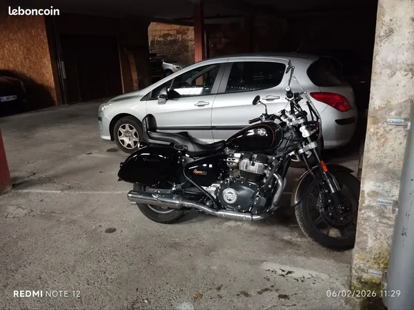 À louer place parcking deux roues