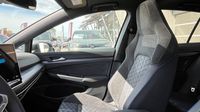 Volkswagen Golf 1.5 eTSI EVO2 150ch R-Line Edition DSG7 — photo 27
