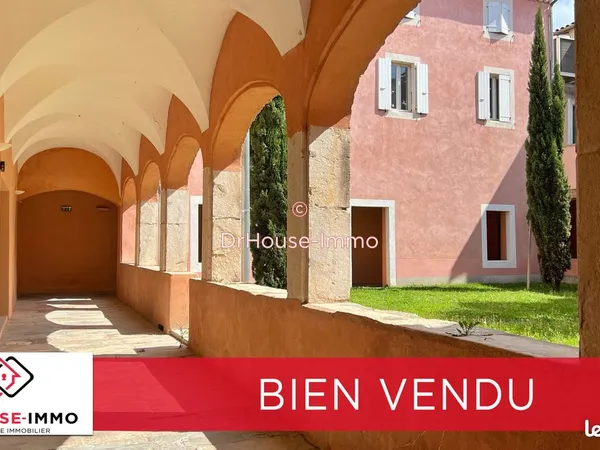 Appartement 2 pièces 64 m²