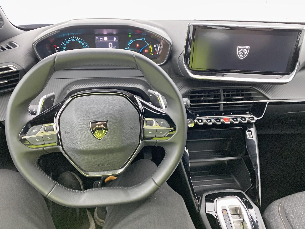 Peugeot 2008 hybrid 145 e-dcs6 style — photo 12