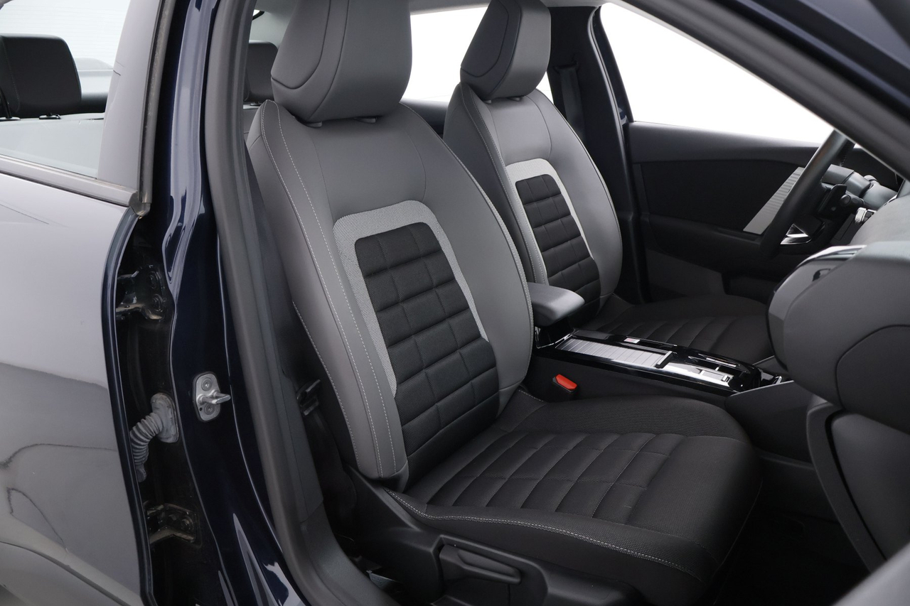 Citroën C4 X — photo 15