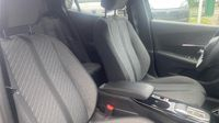 Peugeot 2008 1.2 Hybrid 145ch Envy e-DCS6 — photo 15