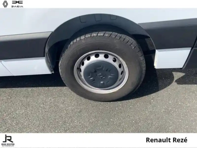 Renault Master fg f3500 l2h2 2.3 blue dci 135ch grand confort euro6e — photo 8