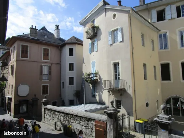 Location appartement à CHAMBERY