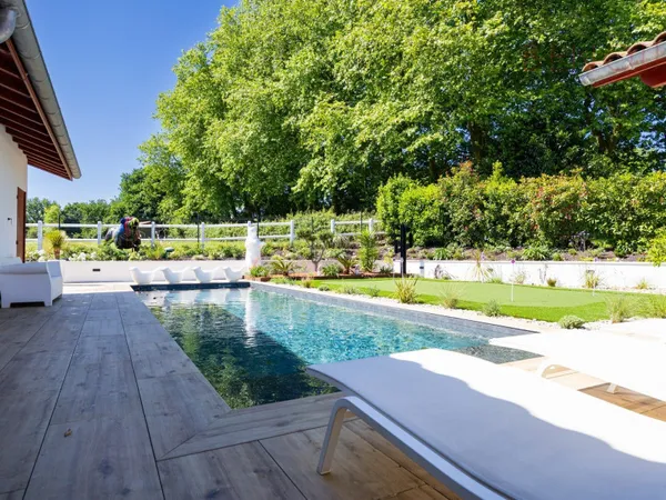 Maison 6 pièces 215 m²
