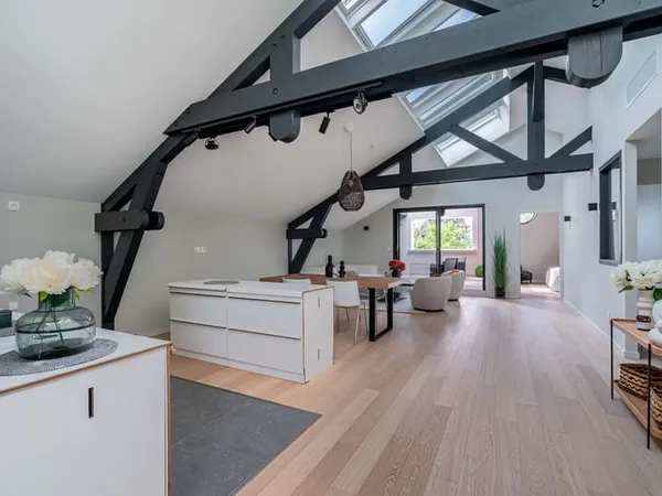 Craponne Centre Loft 4 pièces avec terrasse tropézienne