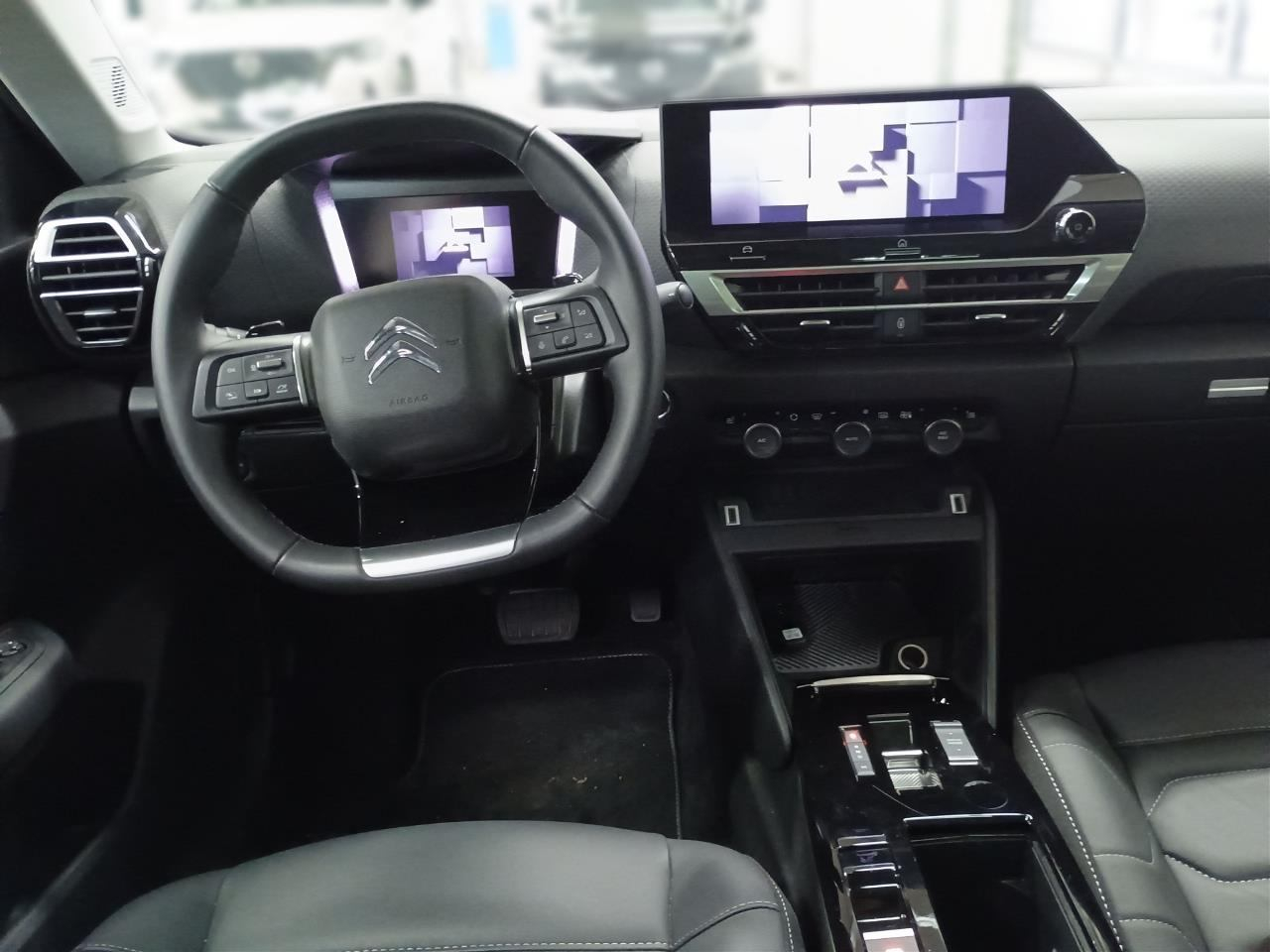 Citroën C4 — photo 10
