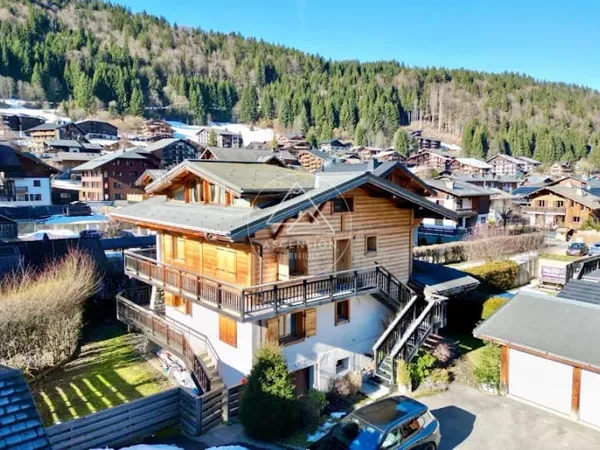 Chalet 7 pièces 278 m²