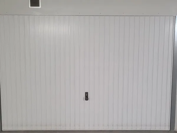 Place de parking/box PMR