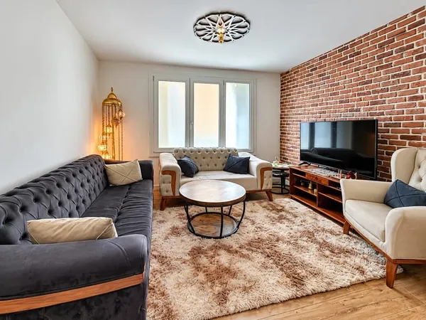 LYON 8ÈME - APPARTEMENT T4 DE 60,51 m²