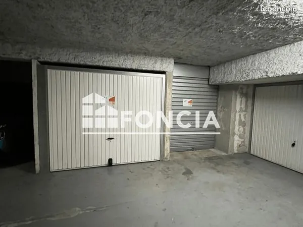 Garage/box 7 m² Nice