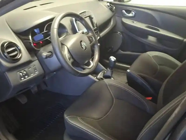 Renault Clio dci 90 e6c — photo 10