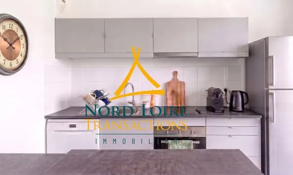 LA COMBINAISON PARFAITE : APPARTEMENT RÉNOVÉ, VIE À PIED ET