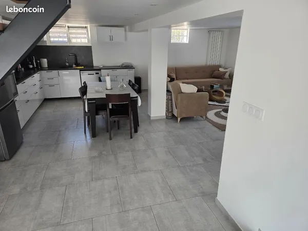 Maison individuelle 4 chambre a louer