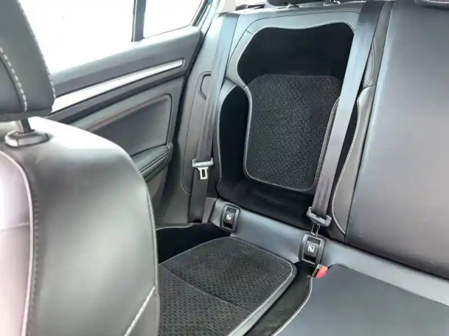 Renault Megane mégane iv estate tce 160 energy edc — photo 41