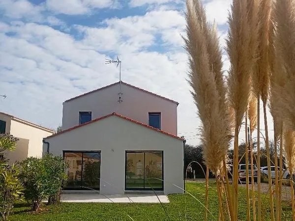 A louer 3 chambres maison neuve