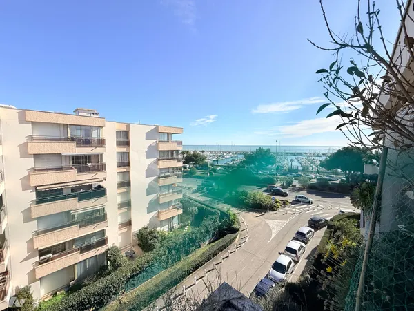 Appartement 1 pièce 28 m²