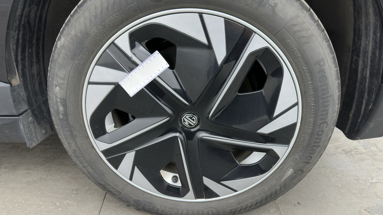 MG4 Electric 51kWh - 125 kW 2WD — photo 38
