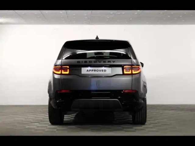 Land Rover Discovery Sport p300e r-dynamic se awd bva — photo 6