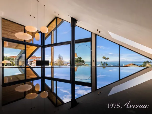 Vends maison - 400 m² - 12 pièces, 6 chambres - Biarritz 64200