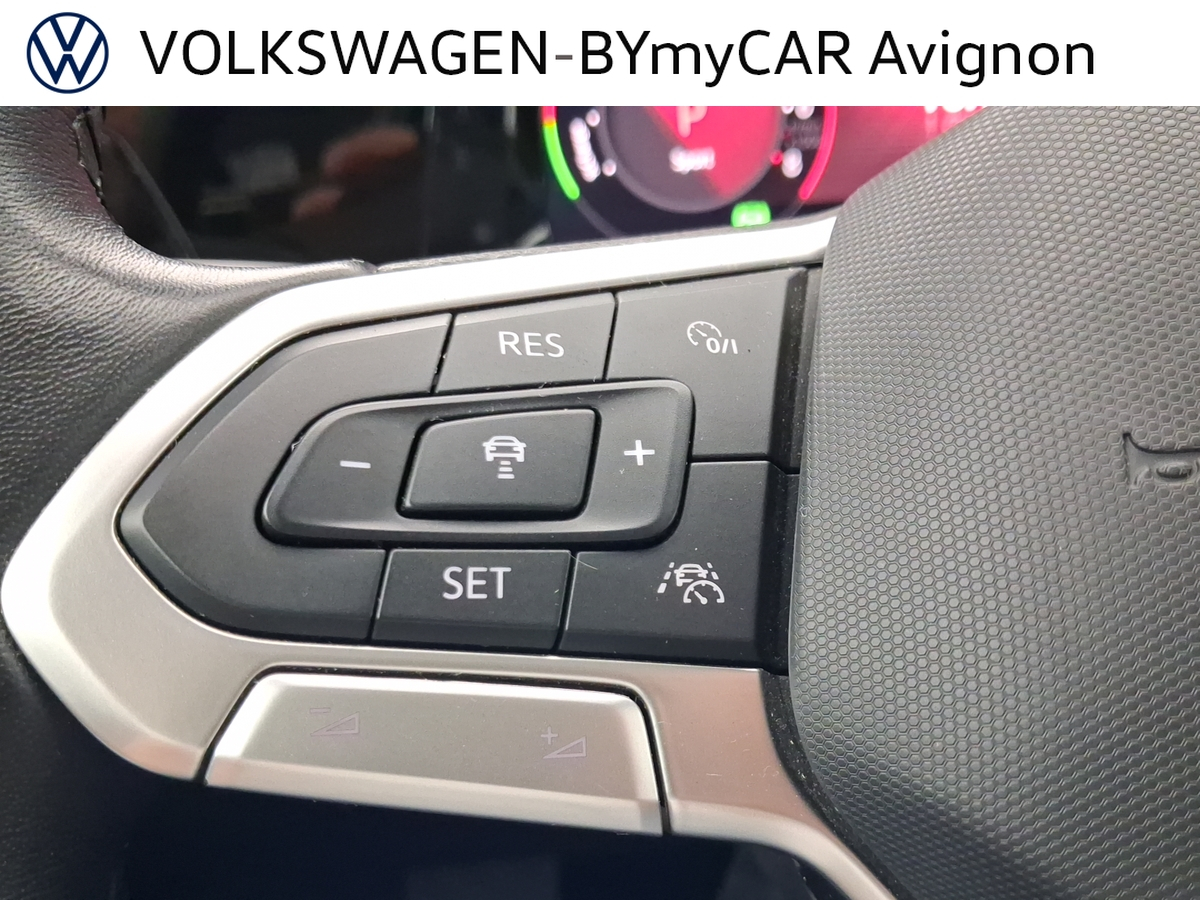 Volkswagen Golf 1.4 Hybrid Rechargeable OPF 204 DSG6 — photo 32