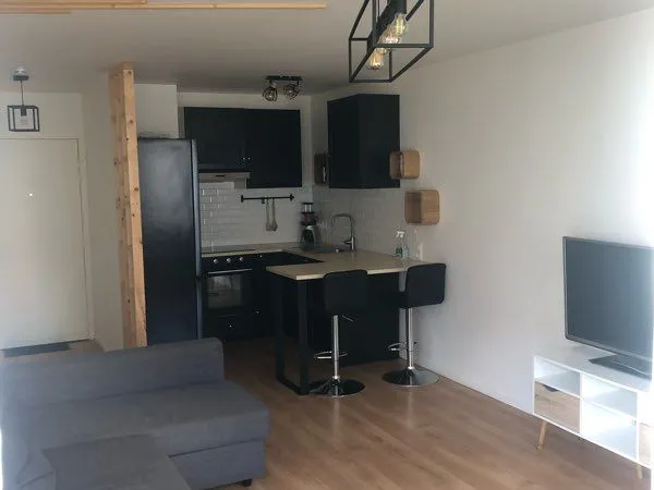 Appartement F2 avec balcon et parking