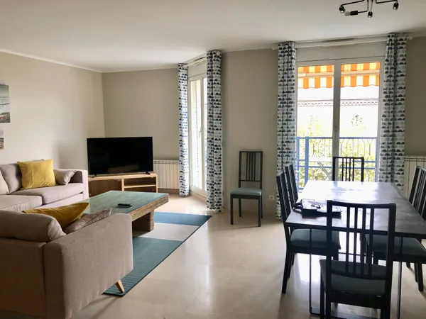 Appartement meublé T4 proche Gros Caillou avec vue exception