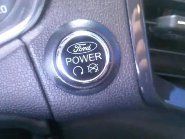 Ford Ecosport 1.0 ecoboost 125ch titanium s — photo 12