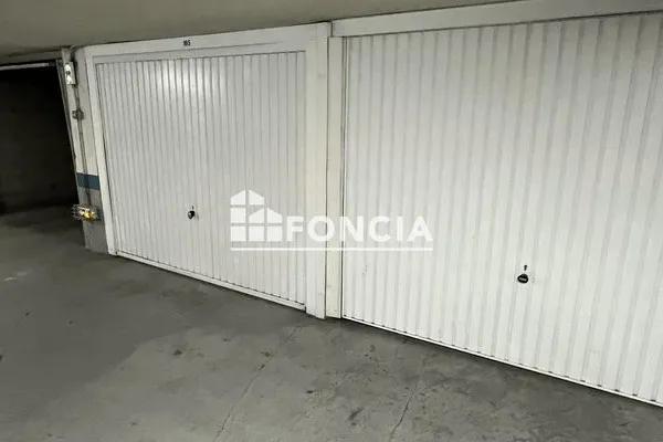 Parking 15 m²