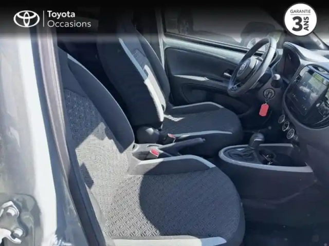 Toyota Aygo x 1.0 vvt-i 72ch design s-cvt my24 — photo 6