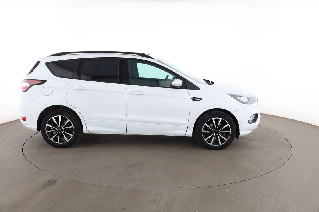 Ford Kuga 1.5 EcoBoost ST Line 4x2 — photo 6