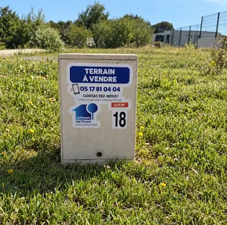Terrain 611 m²