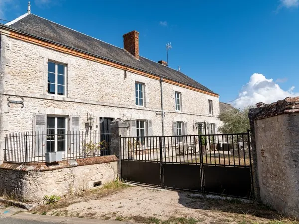 Maison 7 pièces 252 m²