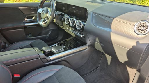 Mercedes Classe GLA 200 d 150 8G-DCT - AMG Line – 2023 – 63529 km – Diesel – Boîte Automatique — photo 58