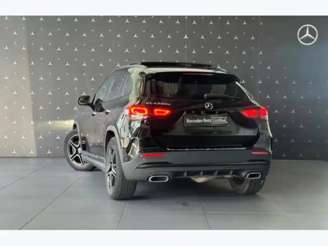Mercedes Gla 200 d amg line — photo 23