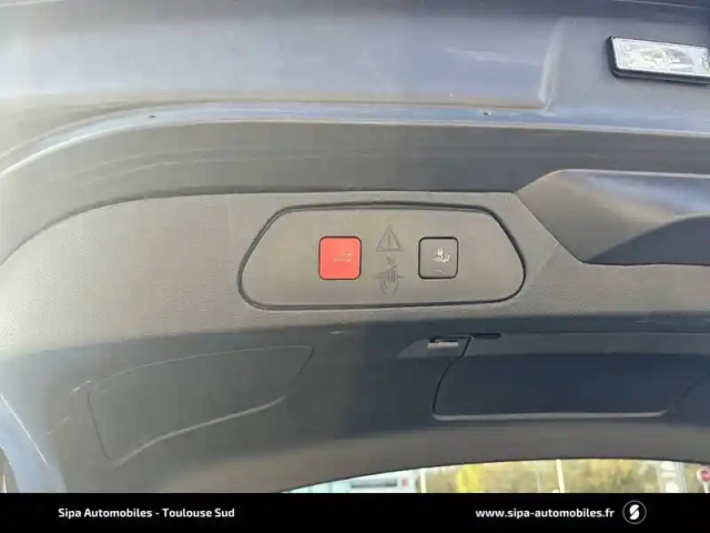 Opel Grandland hybrid 225 ch bva8 — photo 27