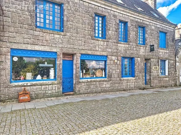 Immeuble 255 m²