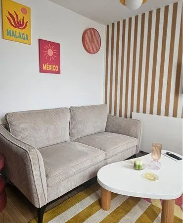 STUDIO MEUBLÉ HAUT DE GAMME DE 20 m² À LOUER - VANNES