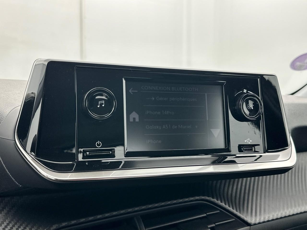 Peugeot 208 puretech 75 s&s bvm5 like — photo 22