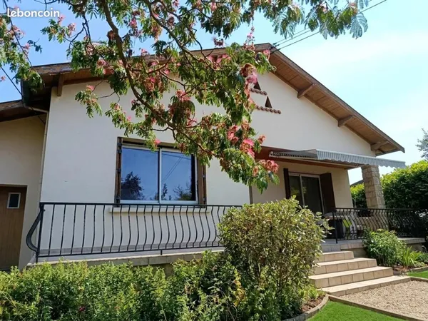 Maison 7 pièces 100 m²