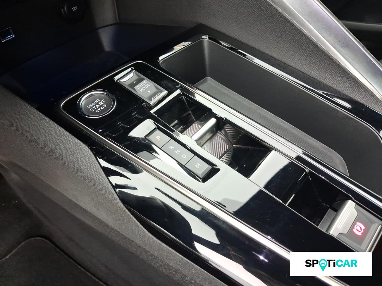 Peugeot 3008 suv 3008 gt puretech 130 s s eat8 — photo 14