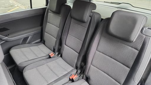 Volkswagen Touran 1.6 TDI 115 DSG7 - Confortline Business 7pl – 2018 – 195143 km – Diesel – Boîte Automatique — photo 41