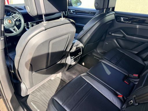 Porsche Cayenne 3.0 V6 e-Hybrid AWD 462 - N/A – 2020 – 177000 km – Hybride essence – Boîte Automatique — photo 28