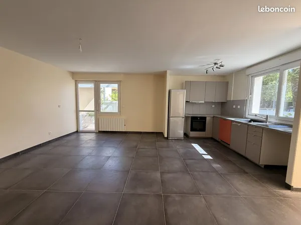 Appartement 4 pièces 82 m²