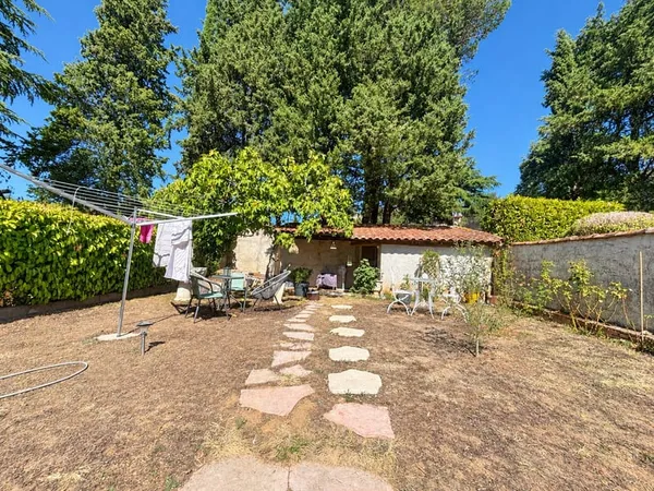 Maison avec jardin