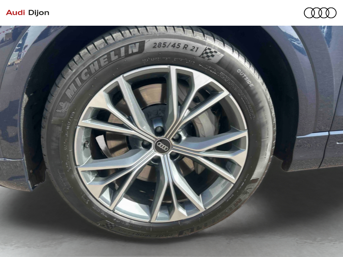 Audi Q8 55 TFSI e 394 Tiptronic 8 quattro — photo 14